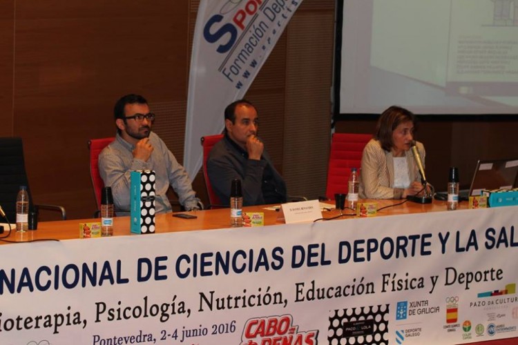 Presentación Xogaloita en Congreso Internacional